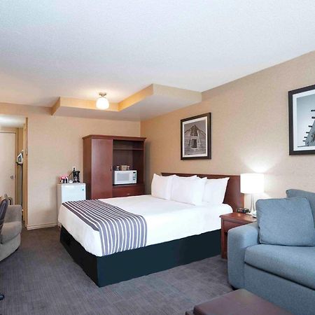 Sandman Inn Princeton Dış mekan fotoğraf